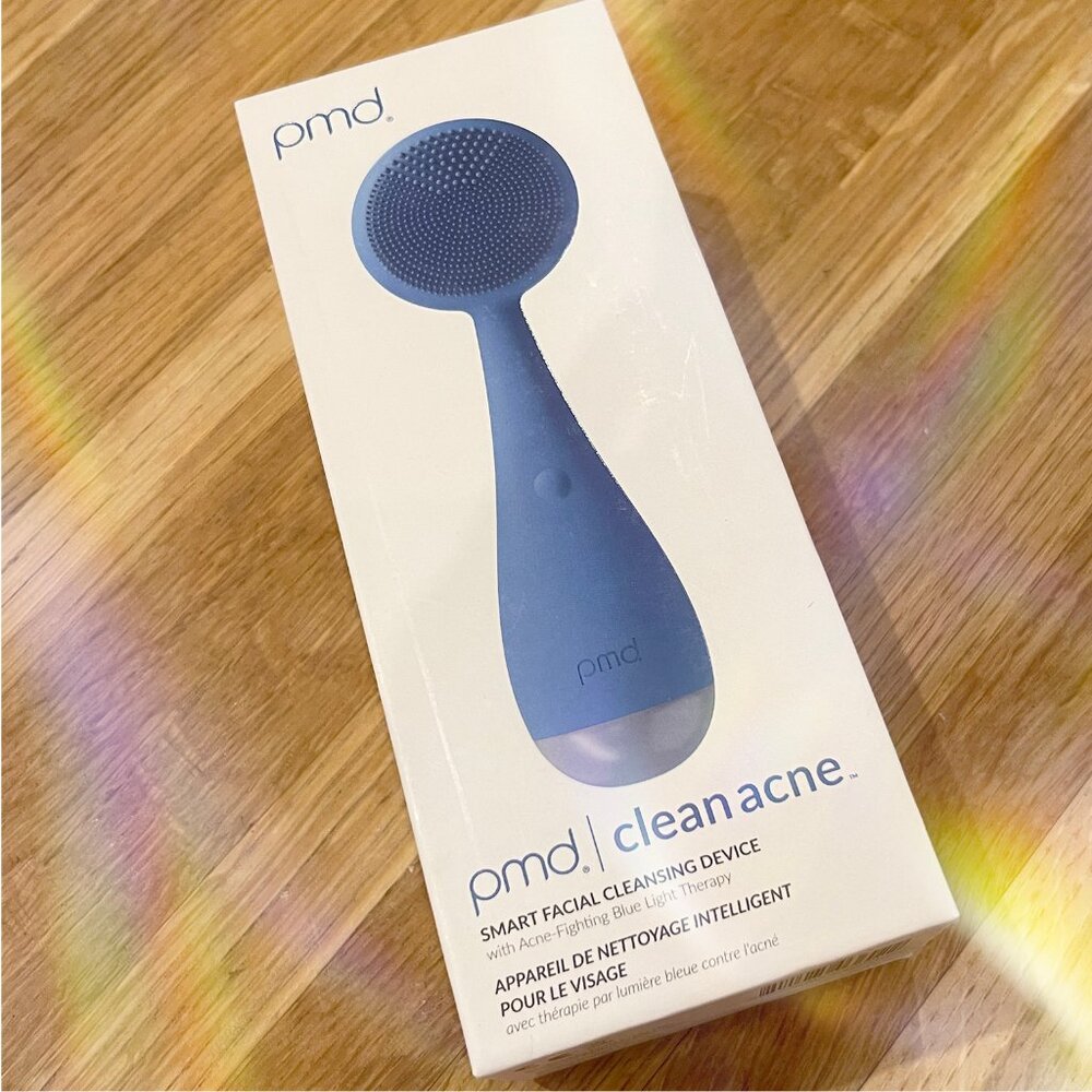 PMD Beauty - facial cleansing device- Clean Acne - Carolina Blue *BNIB* Sealed!